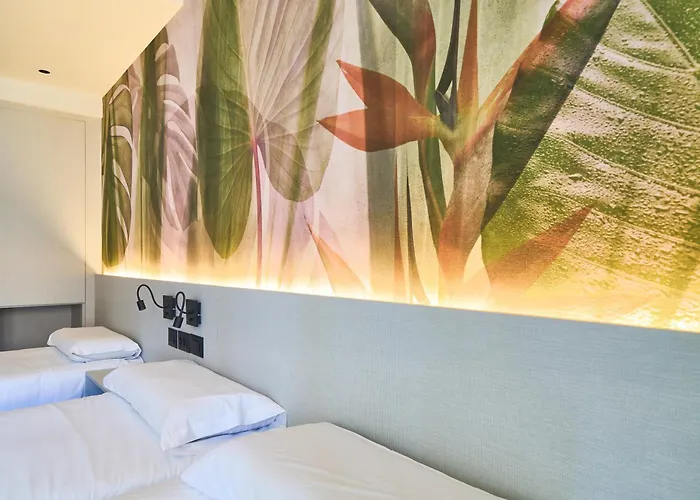 Hostal Sol Y Miel