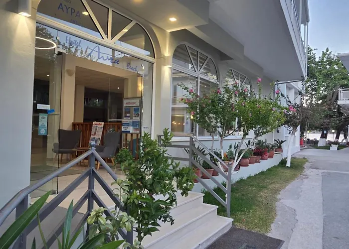 Avra Beach Hotel