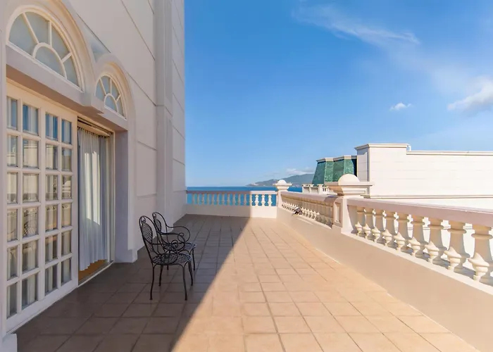 Sunrise Nha Trang Beach Hotel & Spa