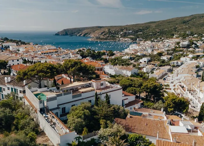 Hotel Cadaqués1962 by Fimedhotels