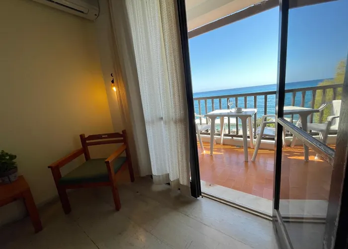 Hotel Maro