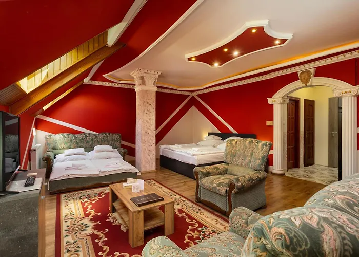 Illes Hotel