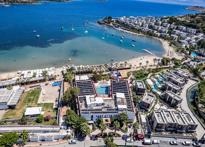 Costa Bitezhan Beach Hotel