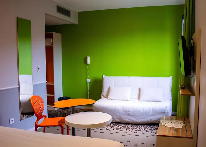 Ibis Styles Villeneuve Sur Lot