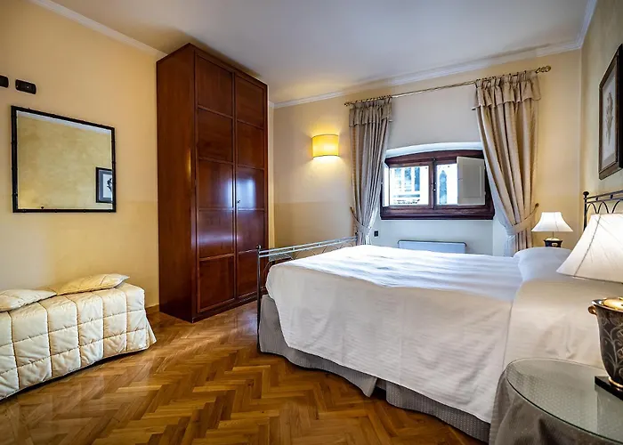 Palazzo Gamba Apartments al Duomo