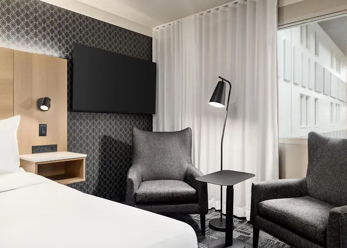 Le Saint Edouard Hotel Quebec City