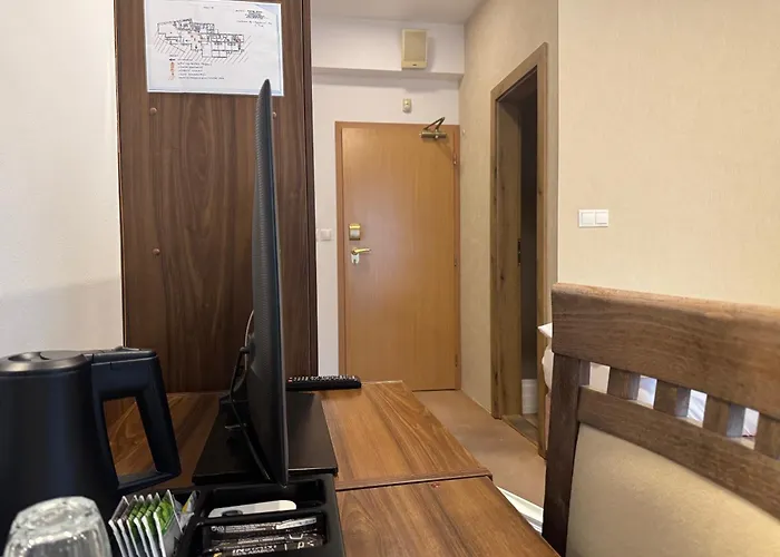 Hotel Boss