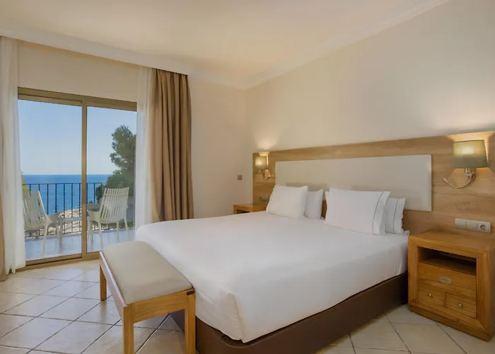 Eden Roc Hotel & Spa By Brava Hoteles