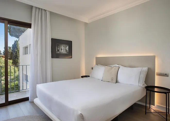 Hotel Montjoi By Brava Hoteles