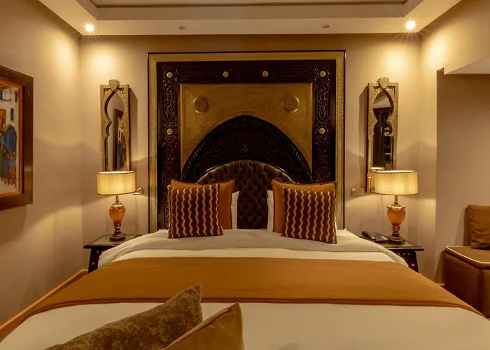 Art Palace Suites & Spa