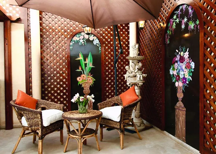 Art Palace Suites & Spa