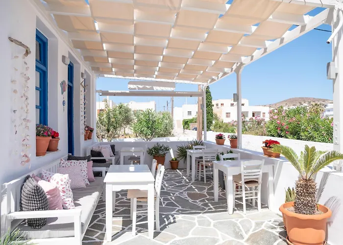 Avra Pension