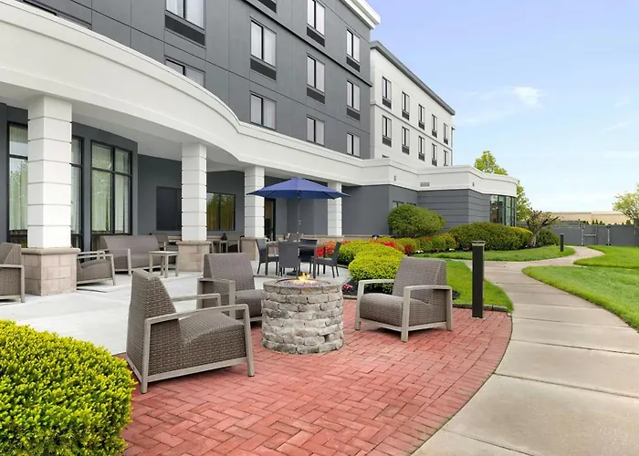 Courtyard Republic Airport Long Island/Farmingdale Hotel
