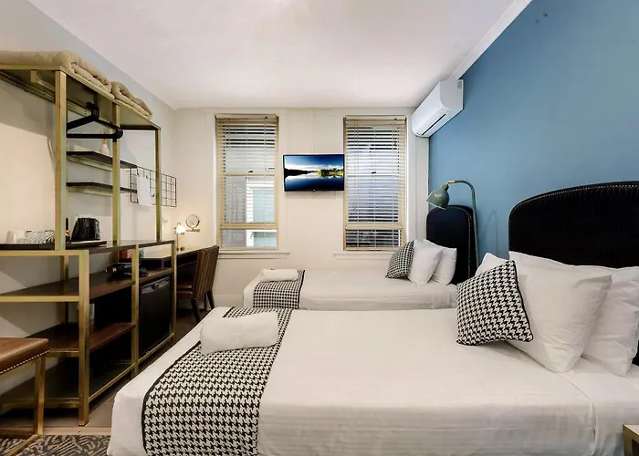 Hotel Emerald