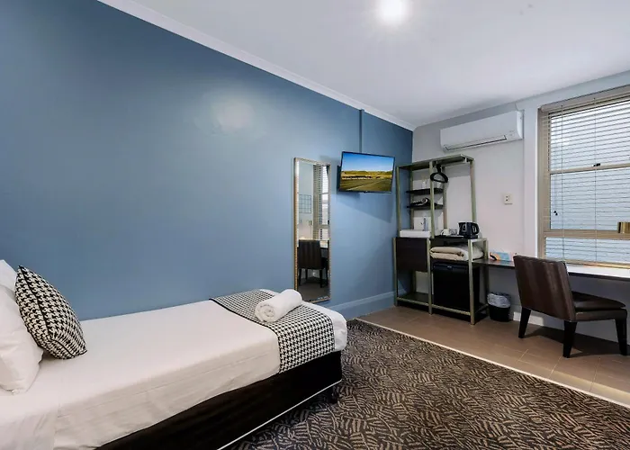 Hotel Emerald