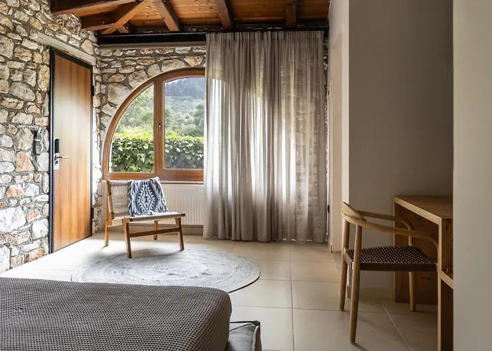 Nikoleta Hotel And Villas