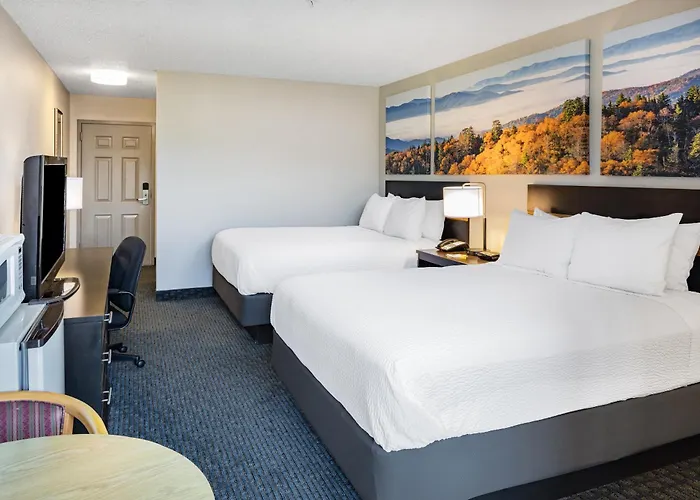 Days Inn By Wyndham Waynesville Nc