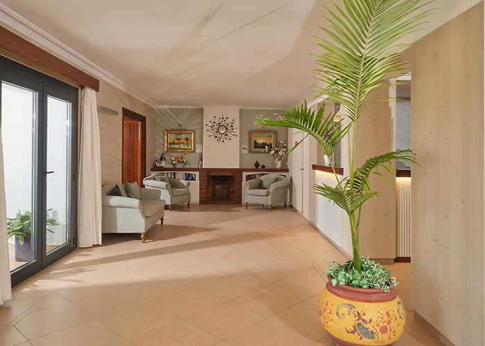 Hotel Playa Mondrago