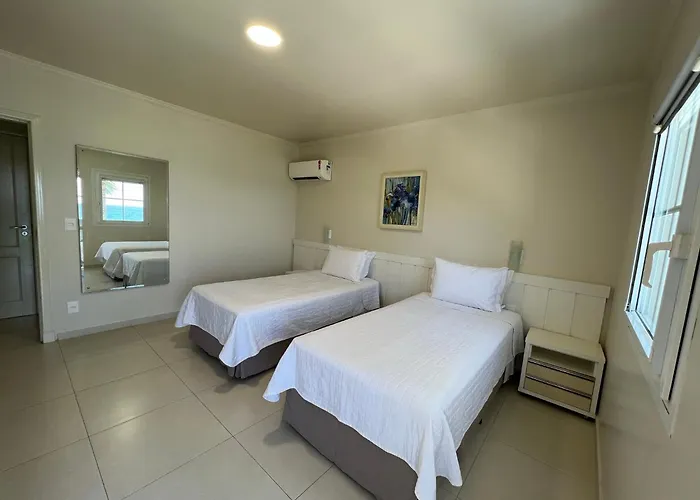Hotel Vila Do Farol Bombinhas