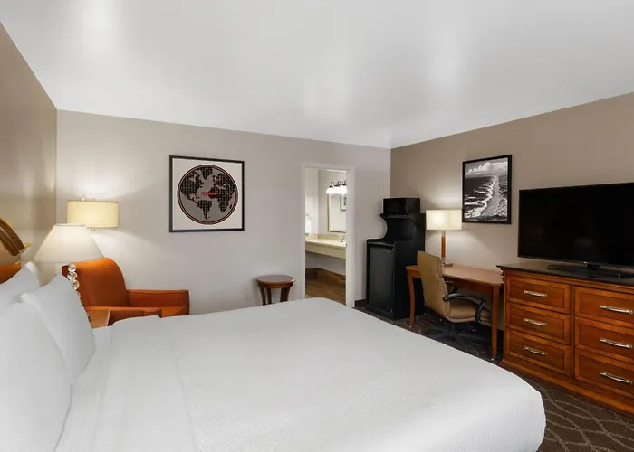 Ramada Bayside Inn&Suites Eureka