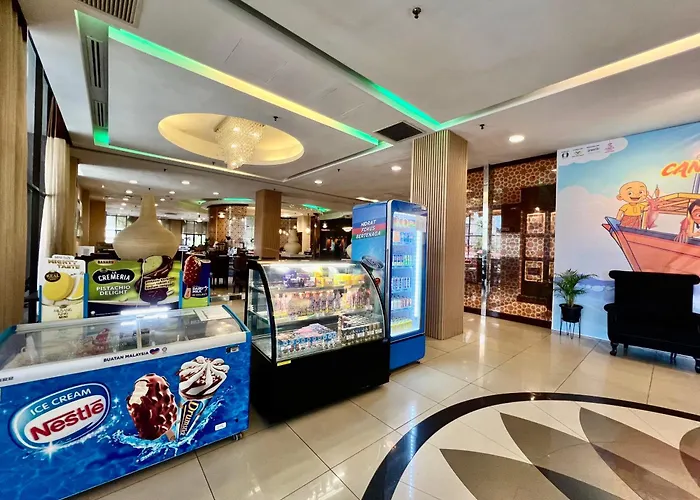 The Grand Puteri Hotel