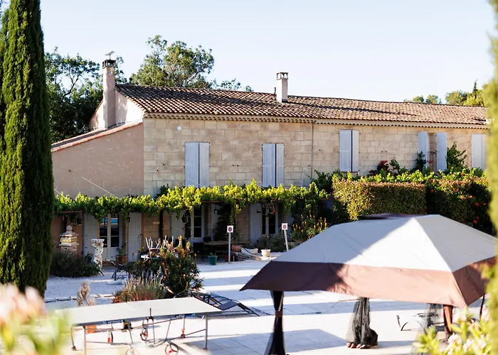 Château Catherine de Montgolfier - B&B et Gites - Piscine - Domaine viticole bio avec dégustation
