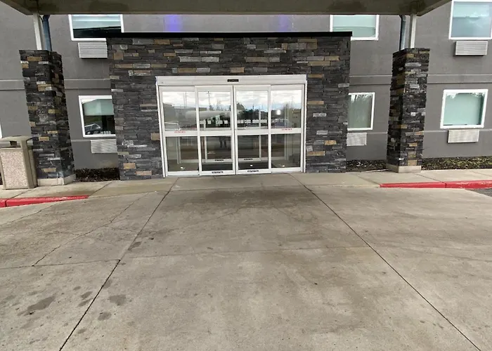 Holiday Inn Express Bluffton By Ihg
