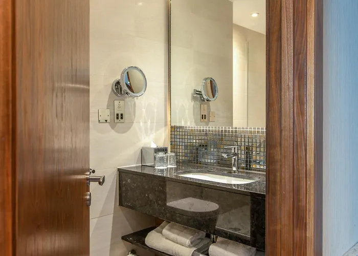 Crowne Plaza London Heathrow T4 By Ihg