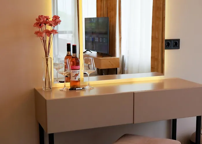 Boomerang Boutique Hotel