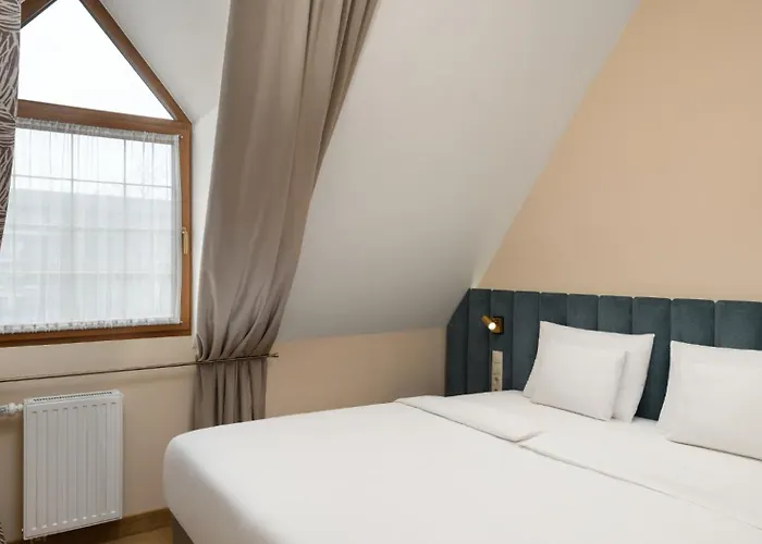 Kenese Bay Garden Resort & Conference