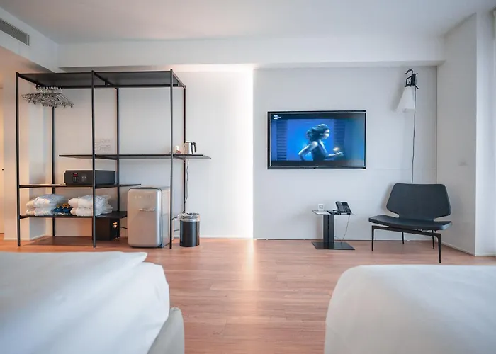 Hoody Active & Happiness Hotel