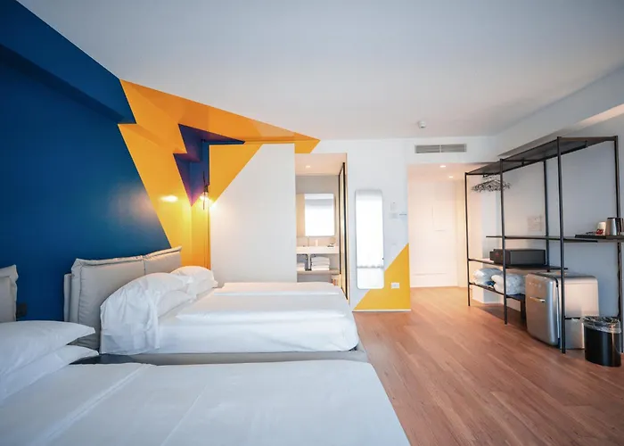 Hoody Active & Happiness Hotel