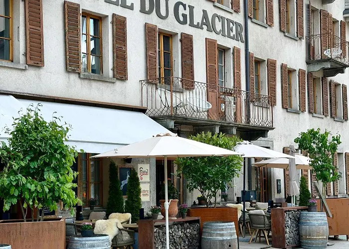 Du Glacier Boutique & Traditions Hotel