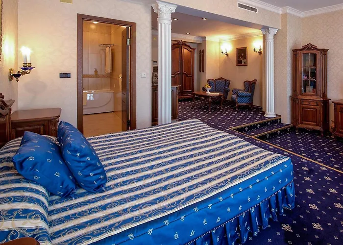 Grand Hotel London