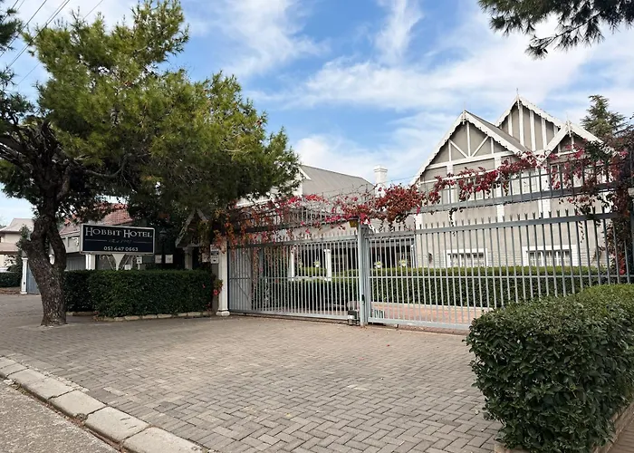 Hobbit Boutique Hotel