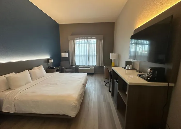 Comfort Inn & Suites Concord - Kannapolis