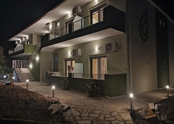 Estelle Hotel