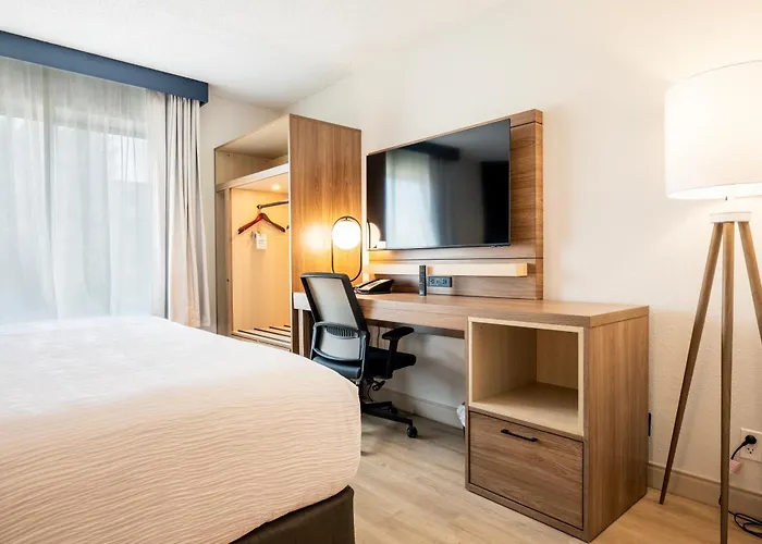 La Quinta By Wyndham Danbury