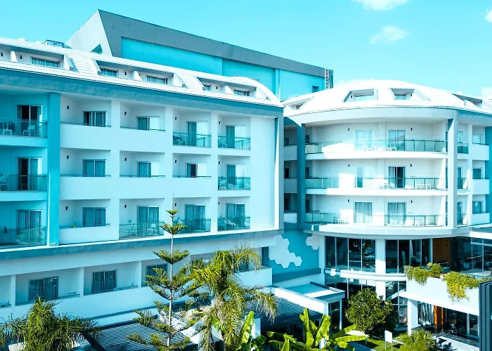 Seashell Resort Hotel & Spa