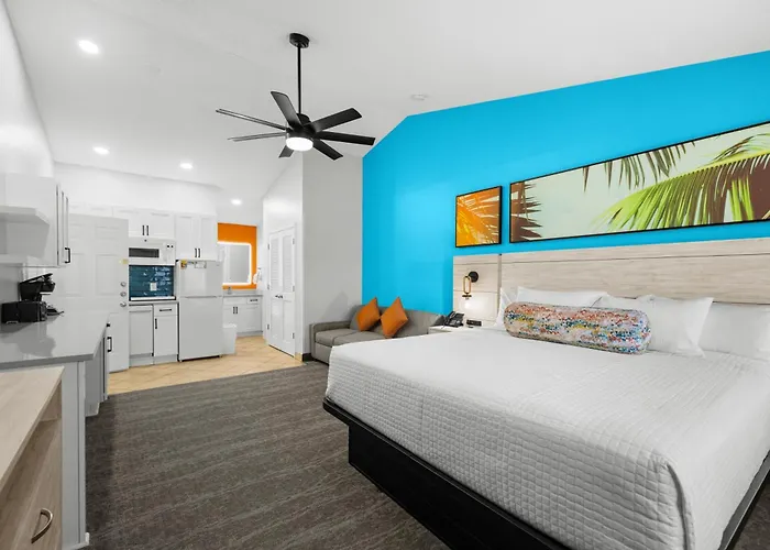 Grand Palms Resort