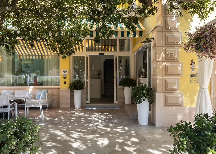 Hotel Riviera