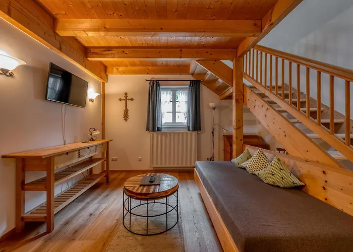 Hotel Zum Kirchenbauer Oberammergau