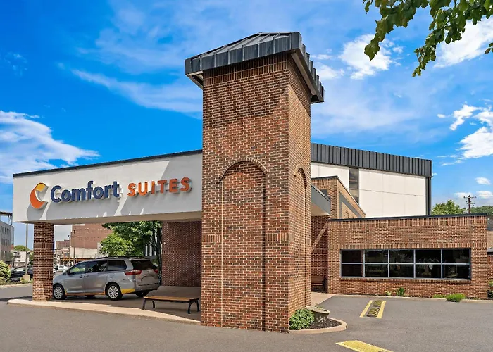 Comfort Suites Bethlehem Near Lehigh University And Lvi Airport