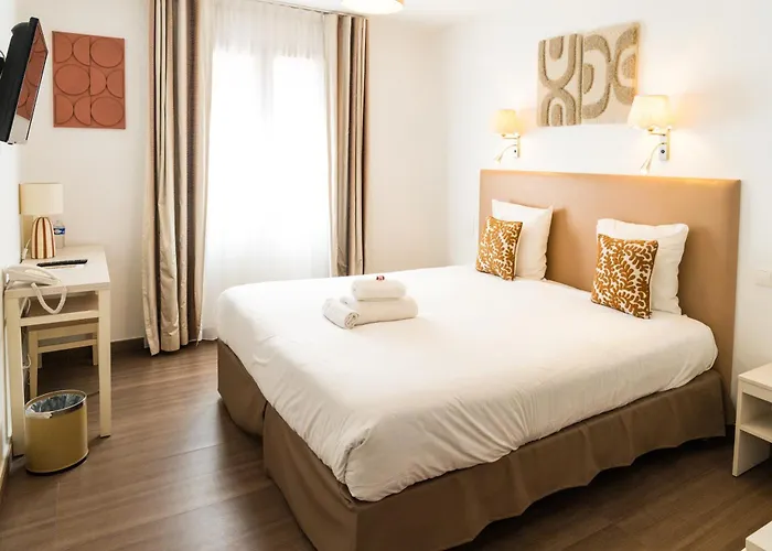 Hôtel CASABELLA Cannes Mouans Sartoux