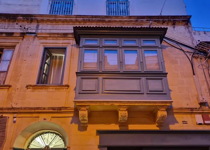 D Townhouse Boutique Suites