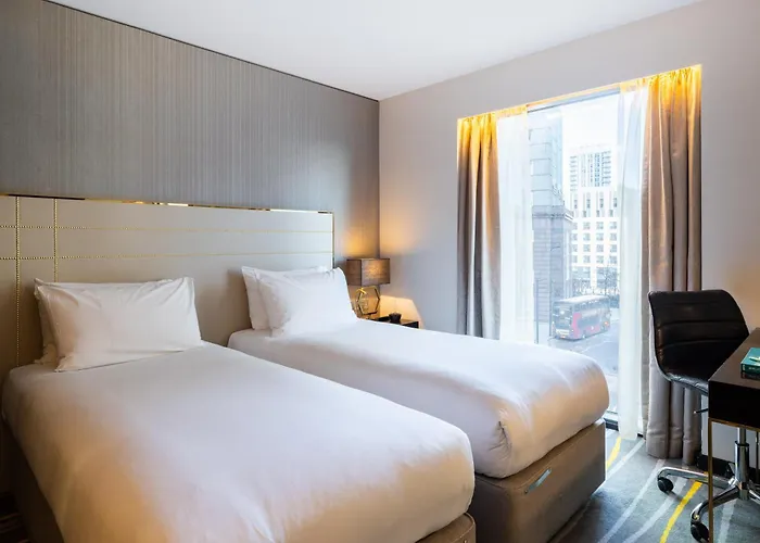 Leonardo Hotel London Aldgate - Formerly Hotel Saint