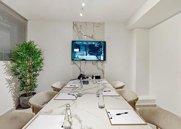 DOM Boutique Hotel