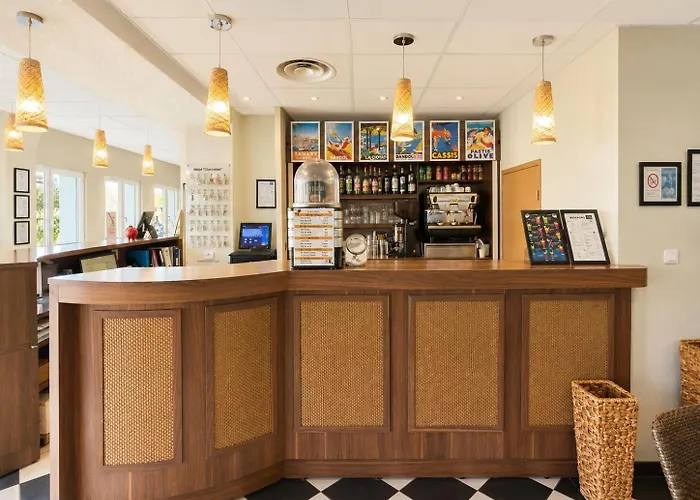 Hotel VTF Clairefont à Bandol