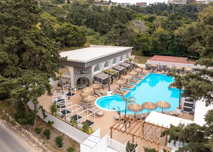 Bamboo Suites Hotel - Adults Only