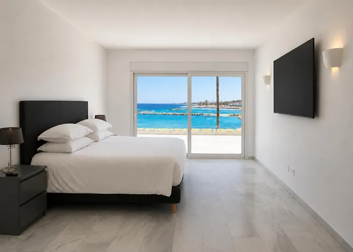 B51 Executive Flats Marbella